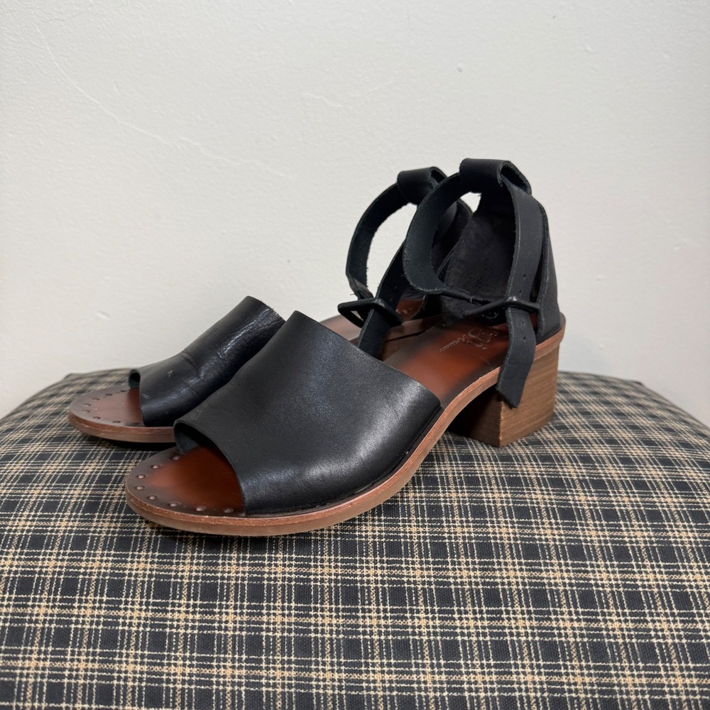 Zigi Artisan Annalisa Leather Block Heel Ankle Strap Sandals Size 7M Black
